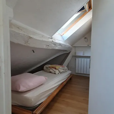 En Duplex Avec 3 Chambres, Au 4e Et Dernier étage